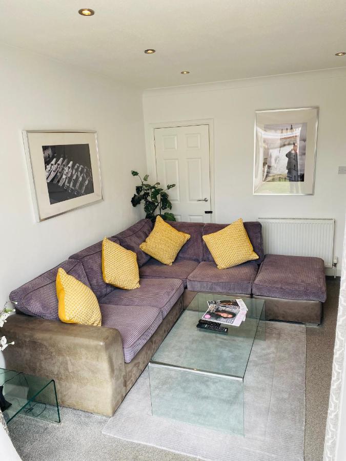 Arma Short Stays 122 - Spacious 3 Bed Oxford House Sleeps 5 - Free Parkng For 2 Vehicles - Large Garden 外观 照片